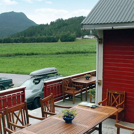 Three-Bedroom Holiday Home In Isfjorden Torvik 部屋 写真