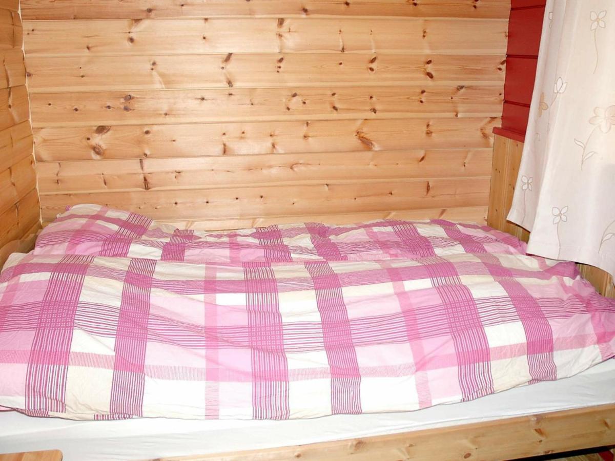 Three-Bedroom Holiday Home In Isfjorden Torvik エクステリア 写真